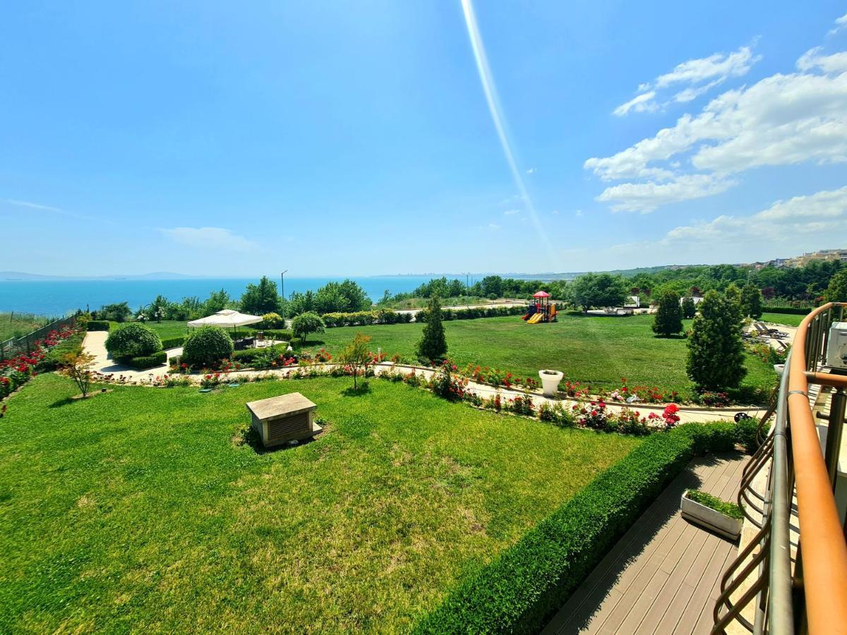 Sea Panorama Apartment - Diamond Beach Sarafovo Burgas Екстер'єр фото